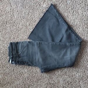 FOREVER 21 Women's Vintage Black Wash Highwaisted Flare Jeans